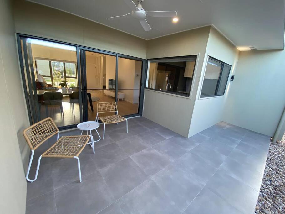 Stunning 2story Near Canal Holiday home *